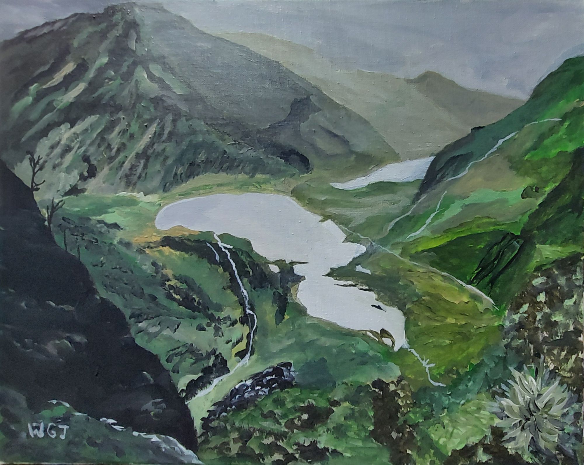 Llyn Idwal from devils kitchen image