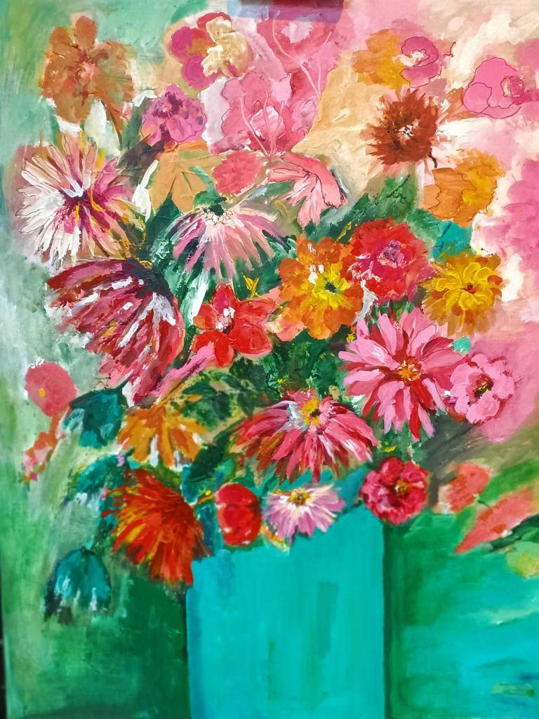 Red flowers in a green vase image